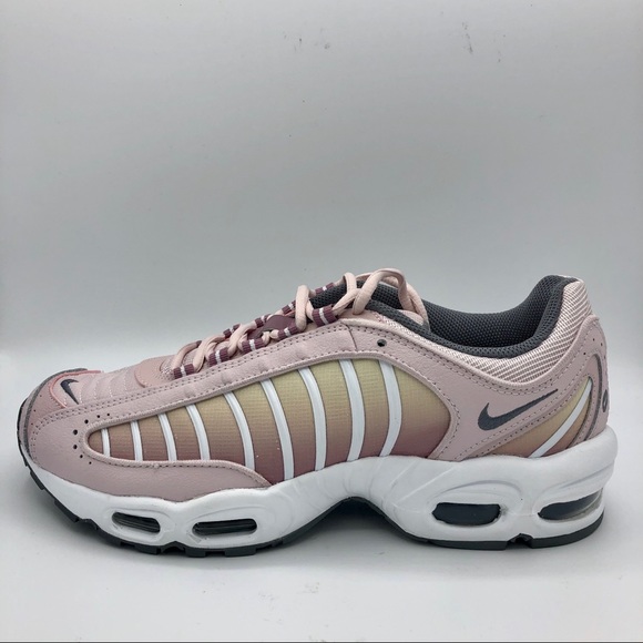nike air max tailwind iv barely rose